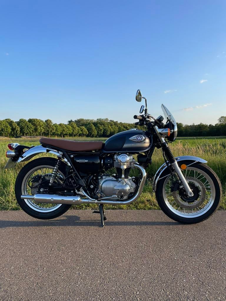 Prachtige Kawasaki W800 te koop!, Motoren, Motoren | Kawasaki, Particulier, Toermotor, 12 t/m 35 kW, 2 cilinders, Minimaal motorrijbewijs A2