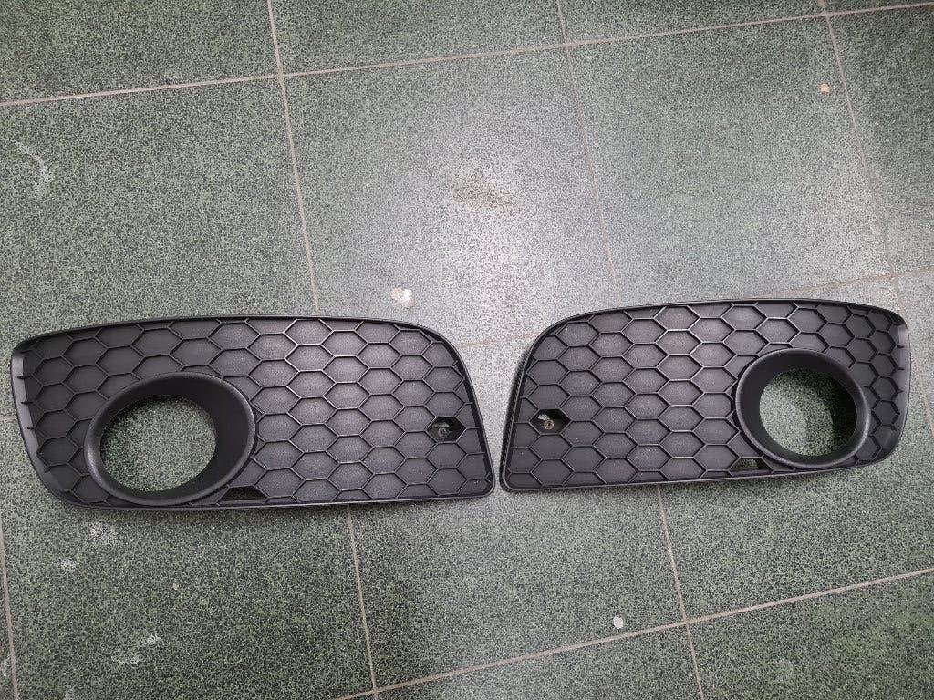 Volkswagen golf 5 gti edition30 bumpergrill links en rechts, Pare-chocs, Volkswagen, Droite, Enlèvement