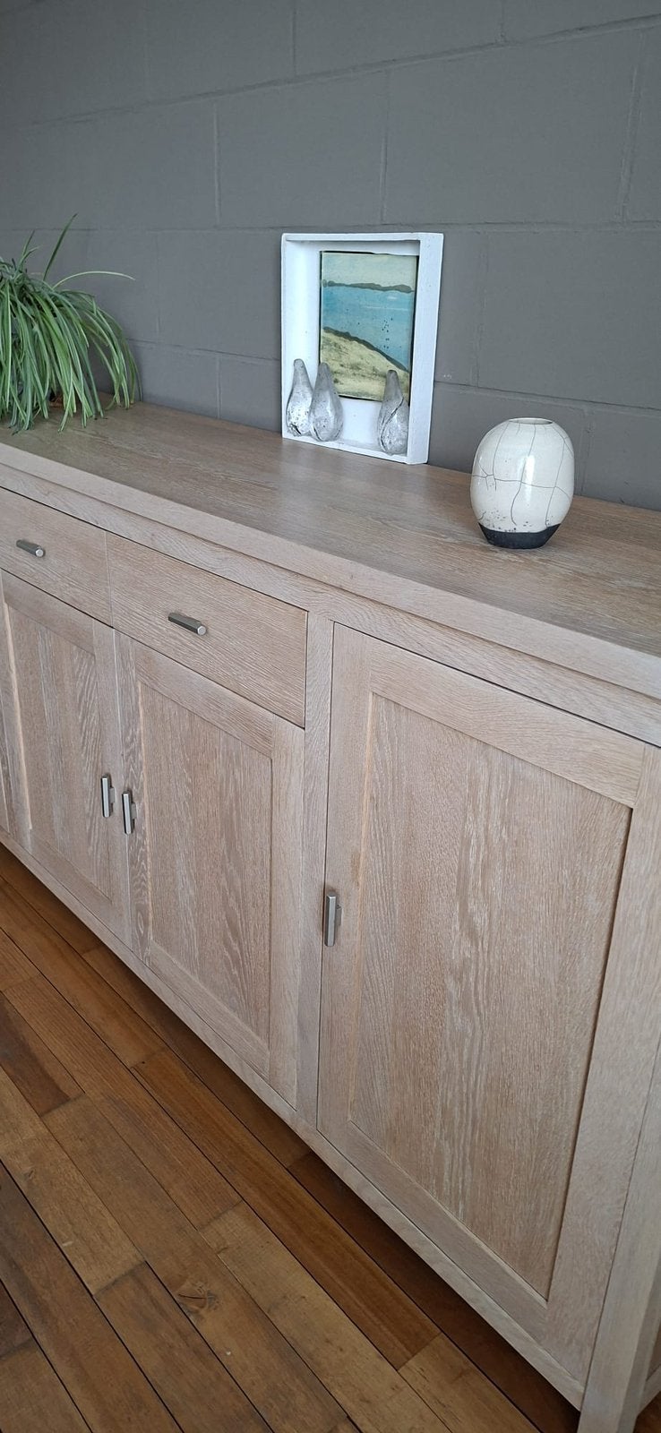 Dressoir en meidenkast. Bleek houtkleur., Ophalen, Zo goed als nieuw