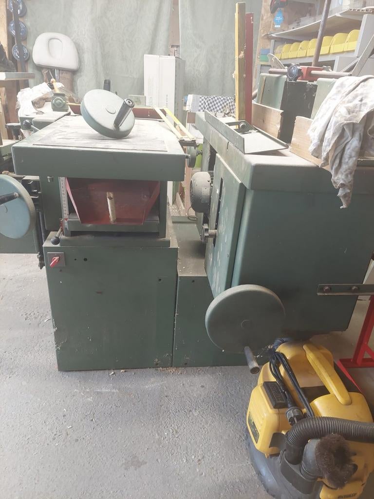 COMBINE MACHINE., Ophalen