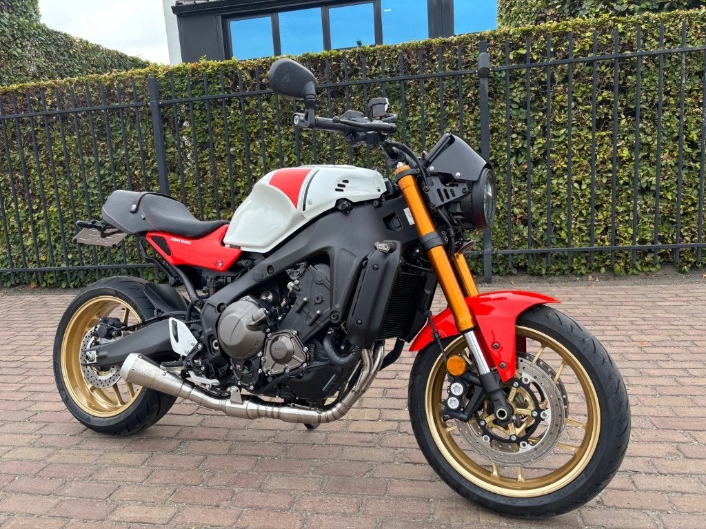 Yamaha XSR 900   ''kelpi exhaust''', Motoren, Motoren | Yamaha, Nieuw, Motorrijbewijs A, Bedrijf, Meer dan 35 kW