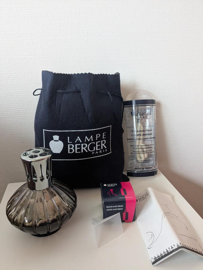 Lampe Berger Design, Enlèvement