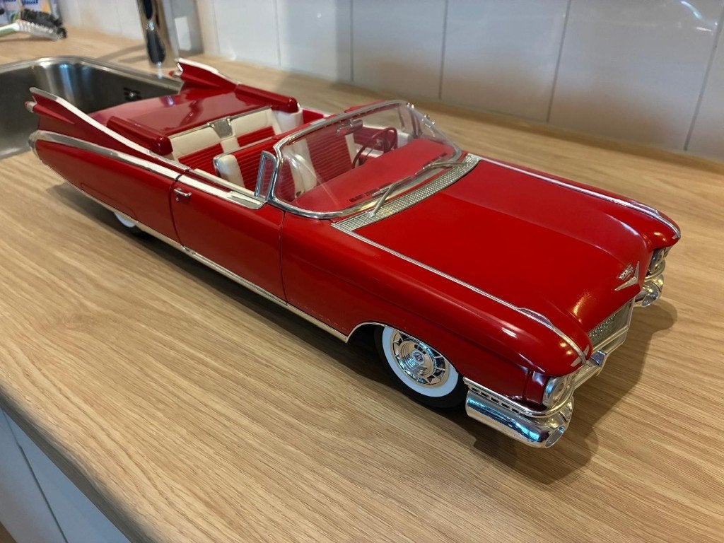 Cadillac Eldorado Biarritz 1959 1.12 in zeer nette staat, Hobby en Vrije tijd, Verzenden, Zo goed als nieuw, 1:9 t/m 1:12, Auto