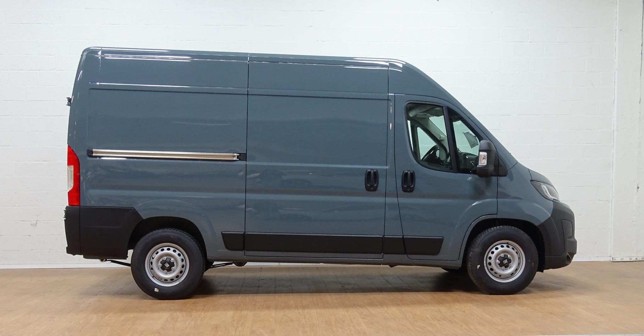 Fiat Ducato 2.2 BlueHDI 140 L2-H2 35 AT8, Autos, Bluetooth, Achat, 4 portes, Entreprise