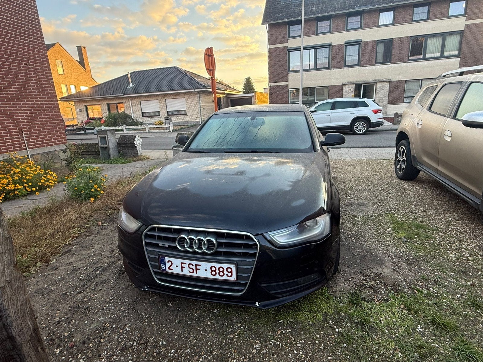 Audi A4 Limousine 1.8 TFSI S-Line | Leder | Parkeersensoren, Auto's, Zwart, 4 cilinders, Zwart, Leder