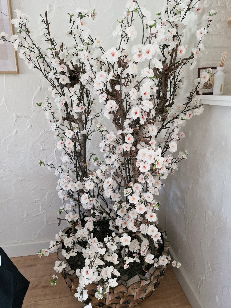Mooie kunstbloemenMooie kunstbloemen, Huis en Inrichting, Ophalen of Verzenden, Zo goed als nieuw, Kunstplant, Wit
