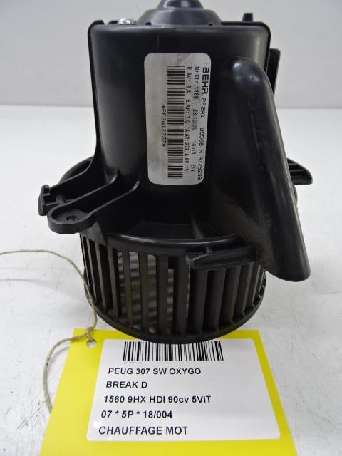 RADIATEUR MOTEUR Peugeot 307 SW (3H) (B95056), Utilisé, Peugeot