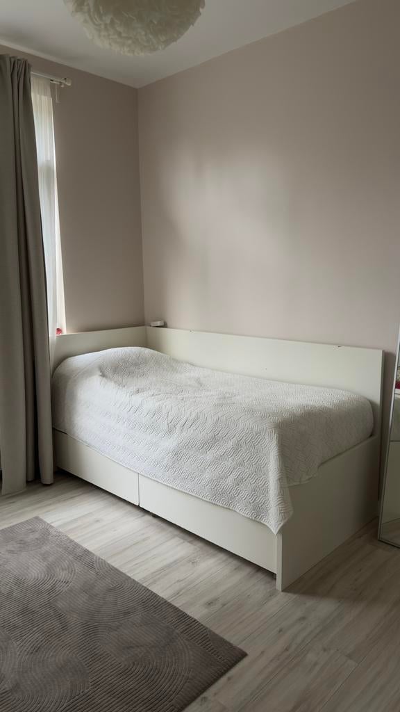 Lit 1 personne IKEA avec rangements., Enlèvement, Utilisé, Une personne