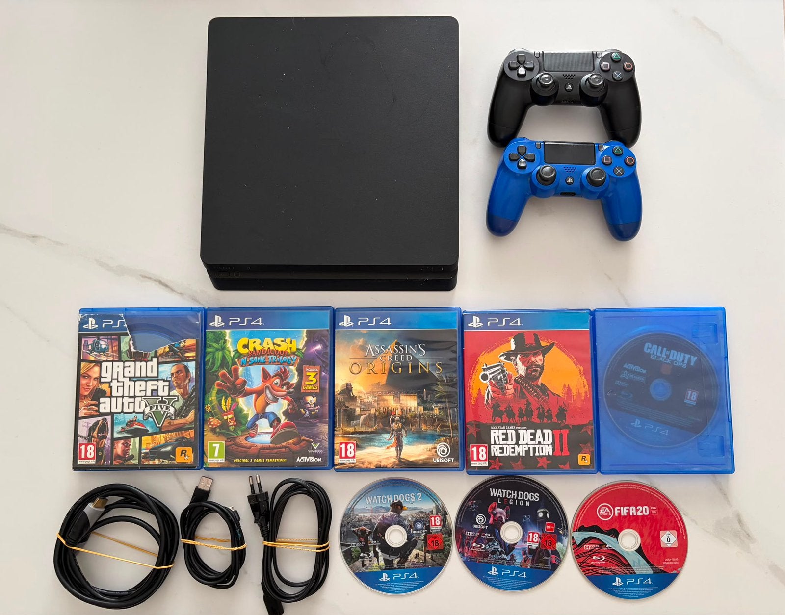 Playstation 4 Slim + 2 controllers + 8 games + 500 GB, 500 GB, Comme neuf, Enlèvement, Avec jeux
