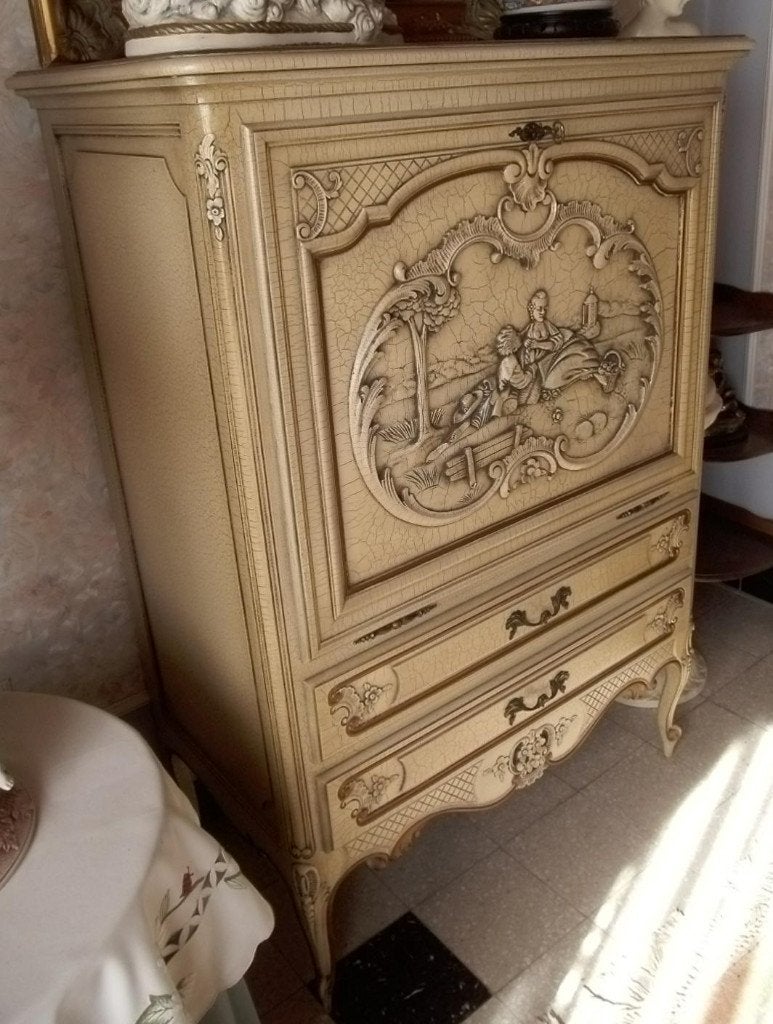 decoratieve kast, Ophalen