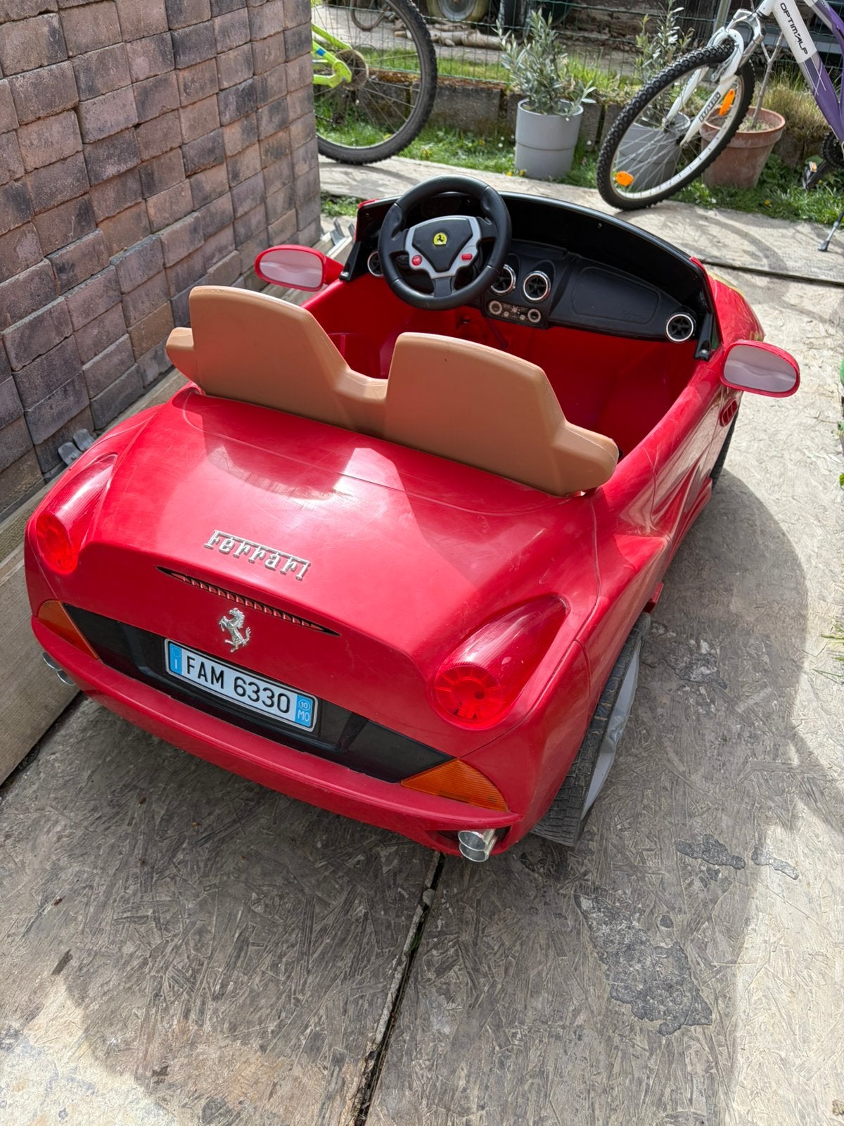 Voiture enfant, Enlèvement, Utilisé