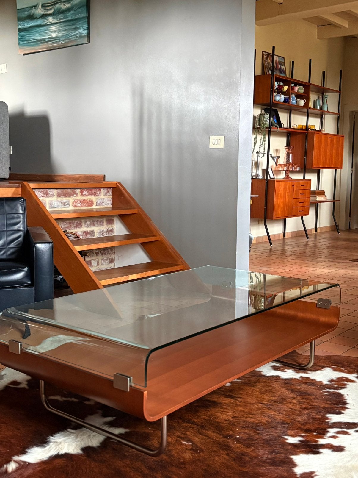Table basse vintage en bois, verre bombé et chrome, 100 à 150 cm, Modernistisch, Autres essences de bois, Comme neuf