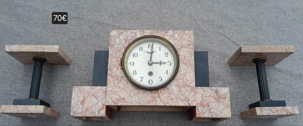 Art deco klok met 2 staanders, Ophalen