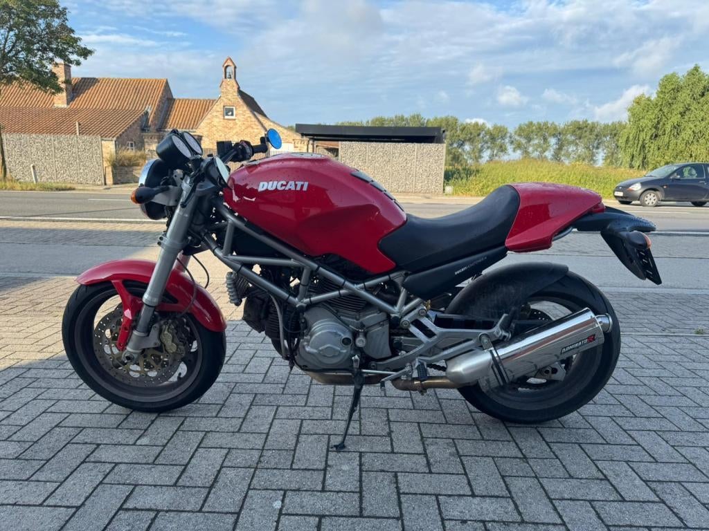 Ducati	Monster 800, Motos, Motos | Ducati, Entreprise, plus de 35 kW, Enlèvement