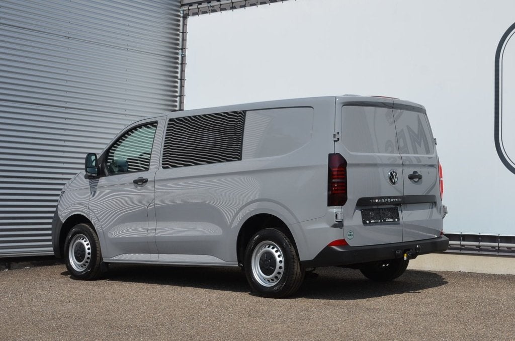 Volkswagen T7- Dubbelcab- L1-Carplay-Camera-Nieuw- 34700+BTW, Stof, Volkswagen, 2500 kg, Bedrijf