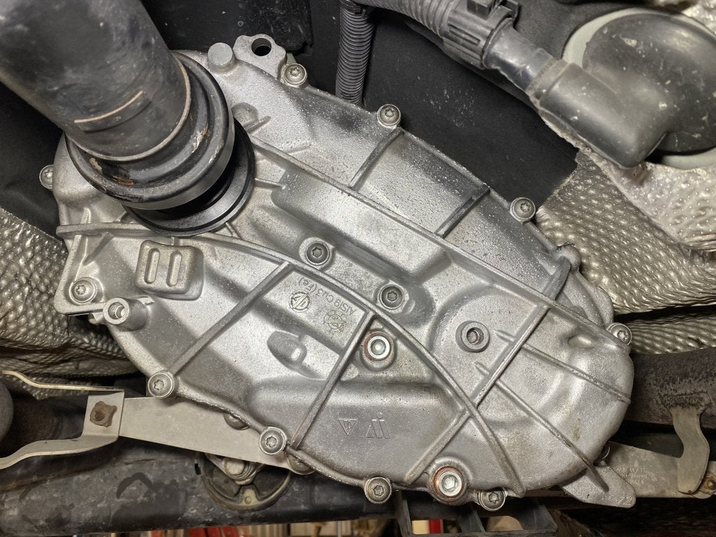 Porsche Cayenne tussenbak revisie !, Auto-onderdelen