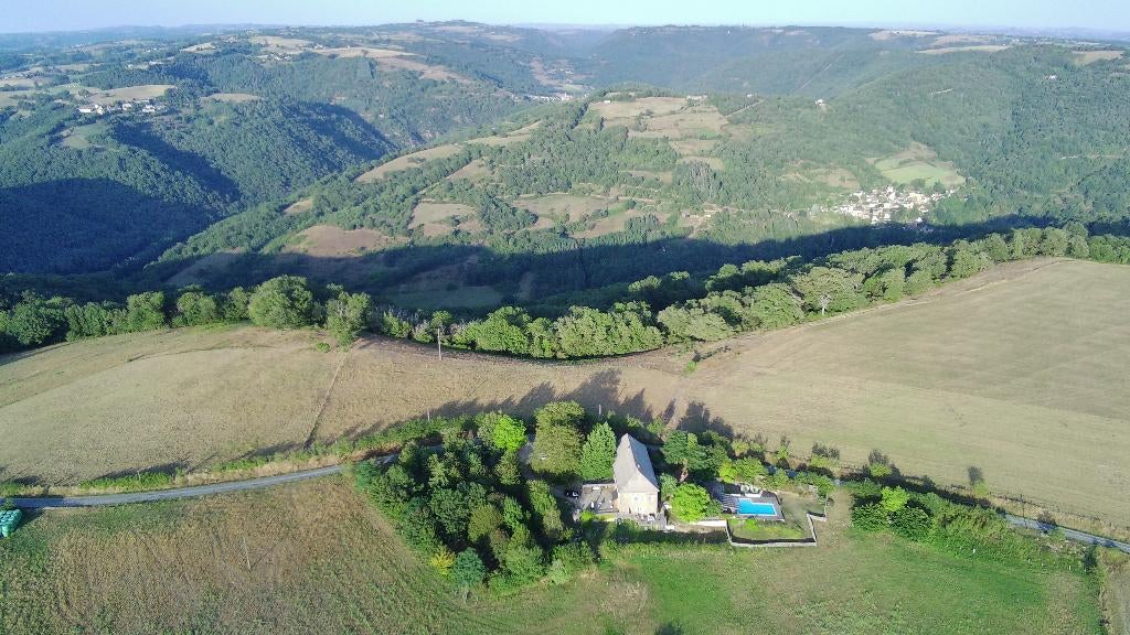 location gîte, Vakantie, Vakantiehuizen | Frankrijk, Midi-Pyreneeën, Overige typen, Landelijk, Aan meer of rivier, In bergen of heuvels