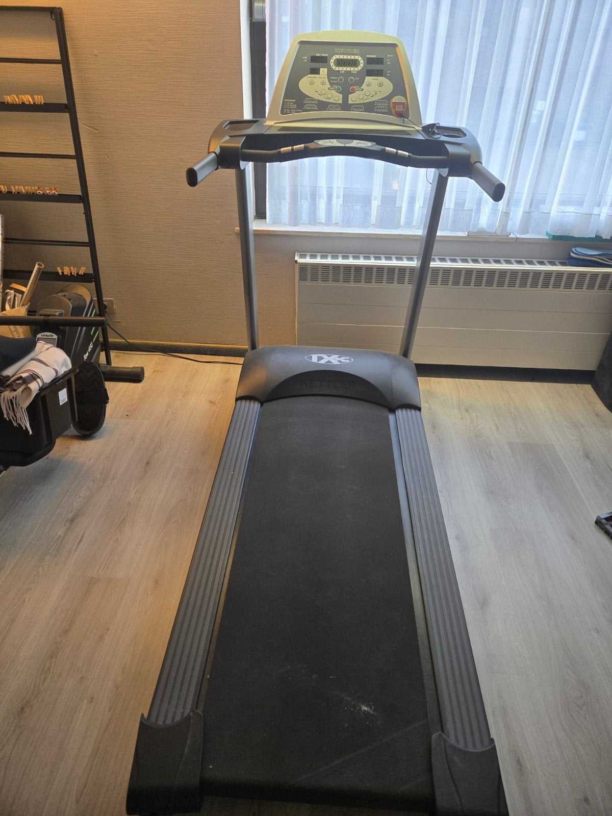 Kettler loopband, model TX3 met hellingfunctie, Ophalen, Benen, Zo goed als nieuw, Metaal