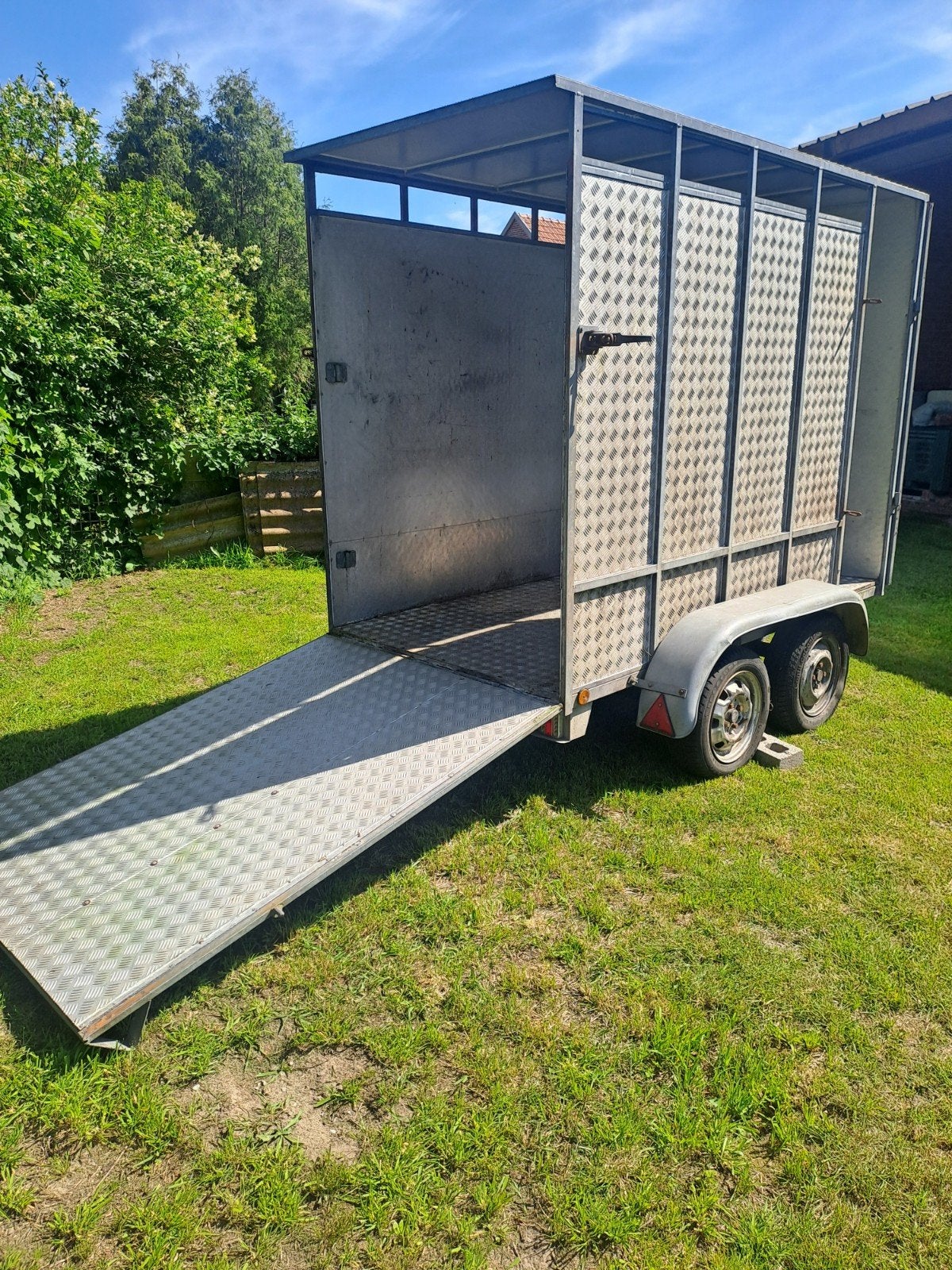 Remorque à poney en aluminium défreinée !, Animaux & Accessoires, Chevaux & Poneys | Semi-remorques & Remorques, Utilisé, Remorque 1 cheval