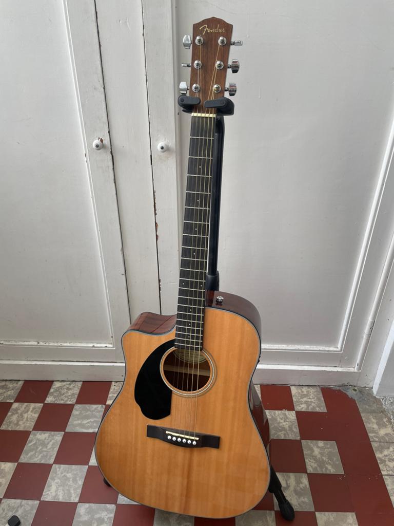 Fender CD-60SCE linkshandige lefty gitaar, Muziek en Instrumenten, Snaarinstrumenten | Gitaren | Akoestisch, Ophalen, Gebruikt