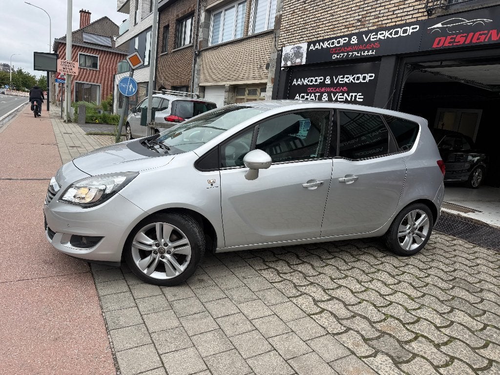 Opel Meriva Cosmo 2017 Essence avec 50000km, Autos, Opel, Entreprise, Achat, Meriva, ABS, Régulateur de distance, Airbags, Air conditionné
