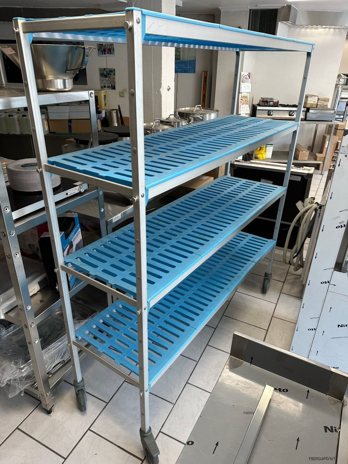 Rayonnage chambre froide, Articles professionnels, Horeca | Équipement de cuisine, Enlèvement, Utilisé, Transport et Stockage