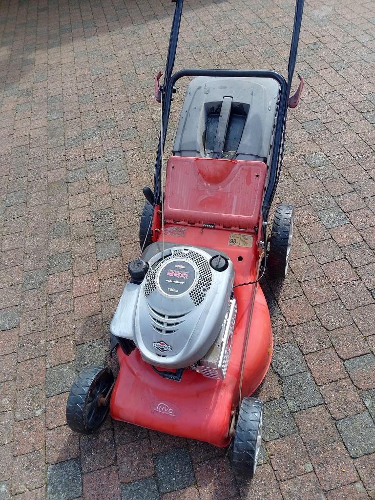 Grasmaaier prefect staat, Ophalen, Opvangbak, Zo goed als nieuw, Benzine-grasmaaier