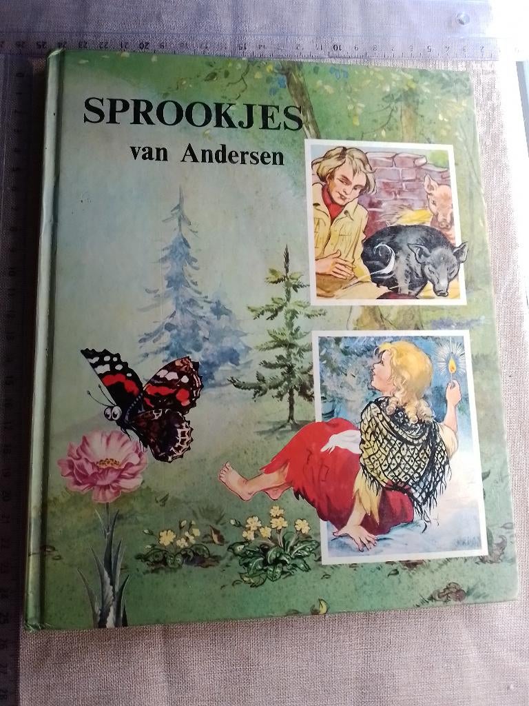 sprookjes van Andersen communie verjaardag feest, Boeken, Sprookjes en Fabels, Ophalen of Verzenden, Zo goed als nieuw
