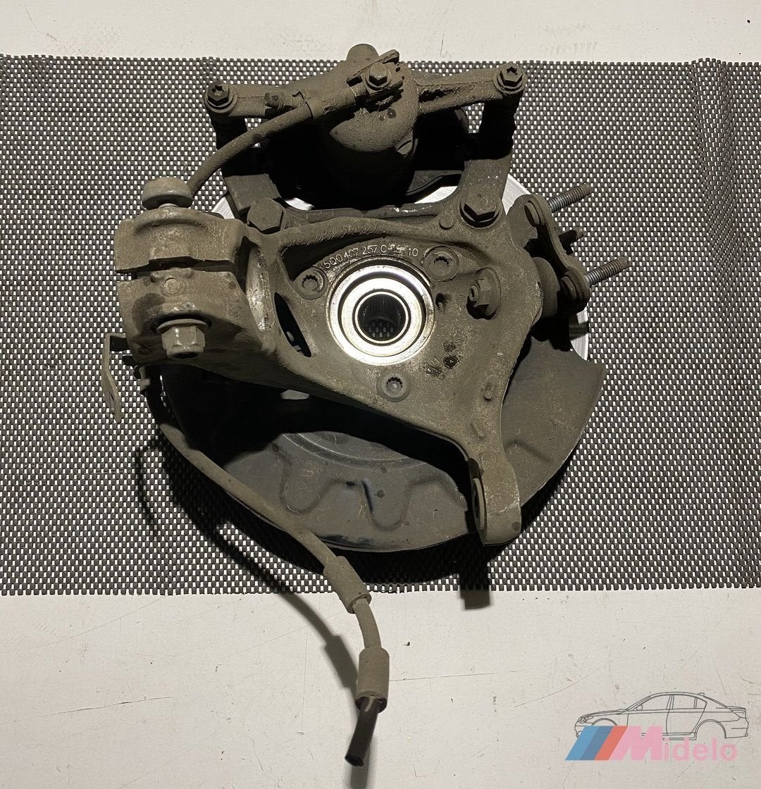 AUDI Q2 FUSEE LINKS VOOR 5Q0407257, Gebruikt, -, -, -