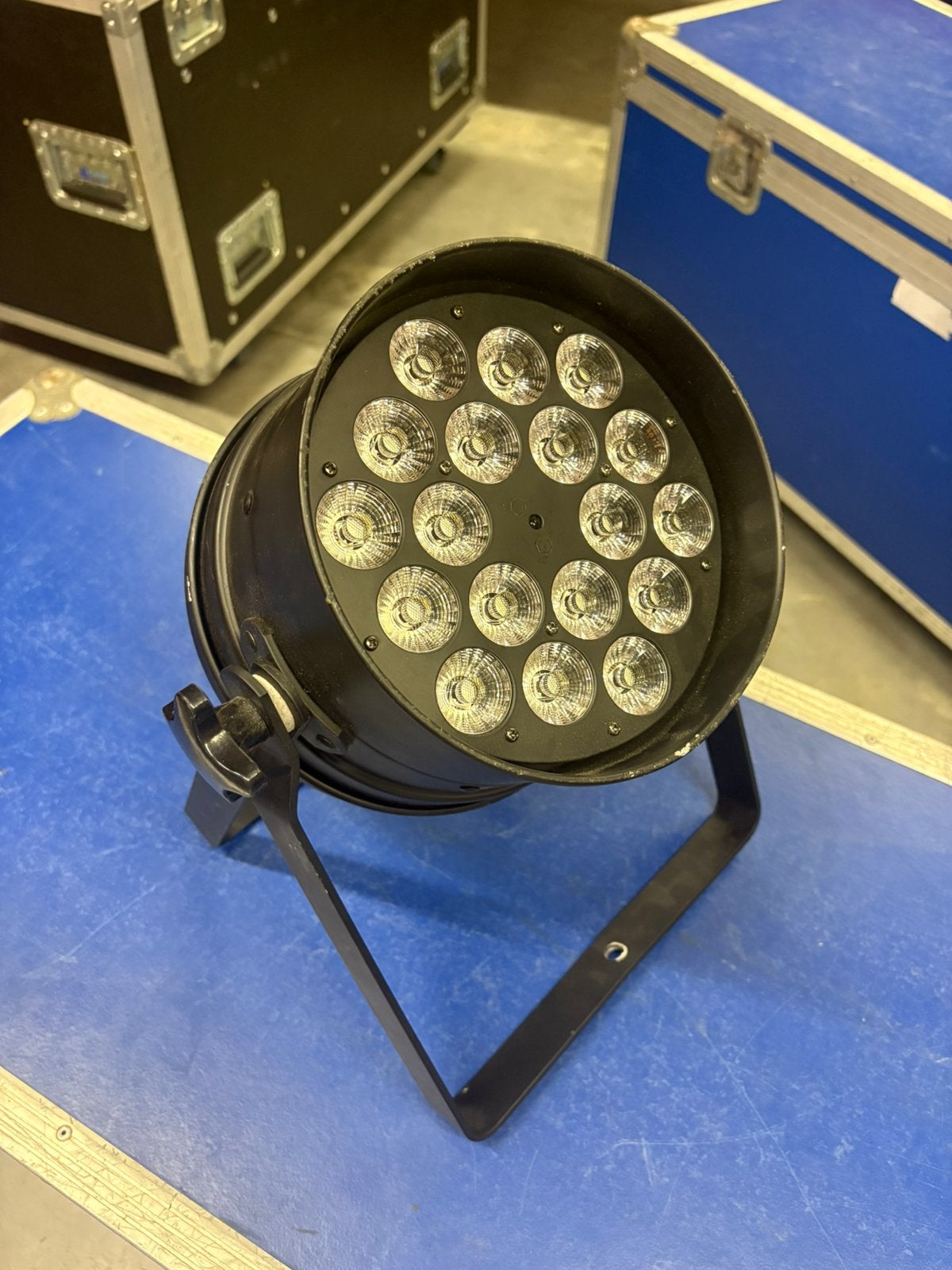Contest led par 18x10W, Muziek en Instrumenten, Ophalen, Licht