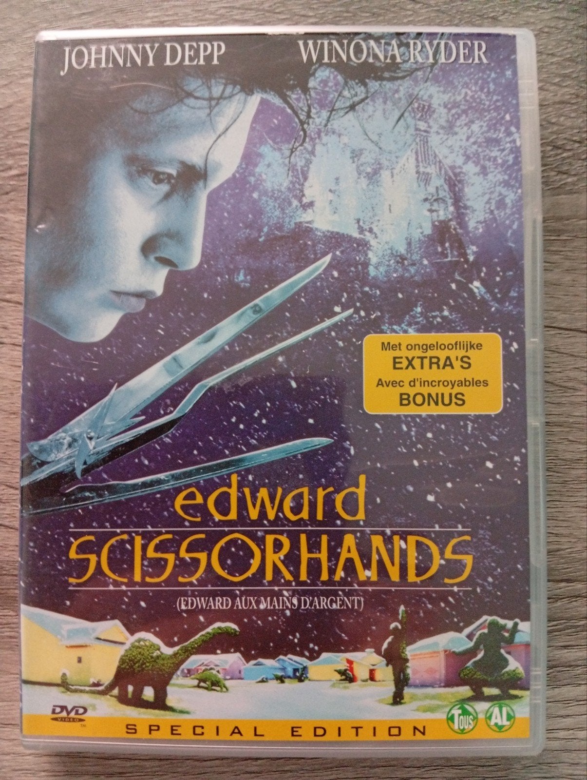 DVD fantastique Johnny Depp d'Edward aux mains d'argent, Enlèvement ou Envoi, Matériel bonus, Tous les âges, Néerlandais