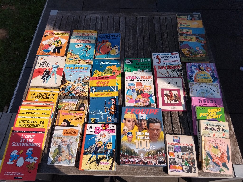Lot de bandes dessinées et revues vintages, Plusieurs BD, Enlèvement, Utilisé