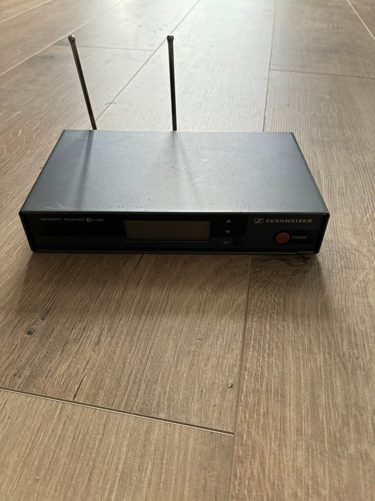 Sennheiser EM 100  Diversity Receiver, Enlèvement ou Envoi, Comme neuf, Sans disque dur