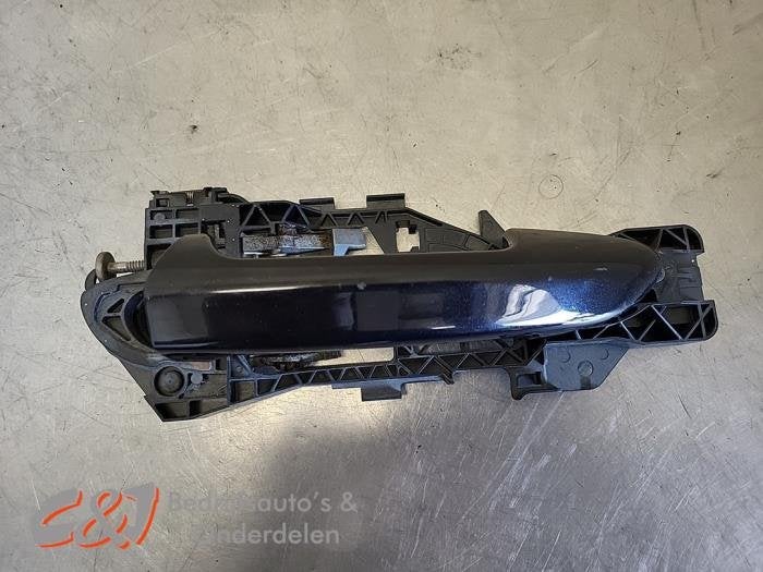 Poignée portière 4portes avant droite d'un Volkswagen Pass, Autos : Pièces & Accessoires, -, 3 mois de garantie, Utilisé, -