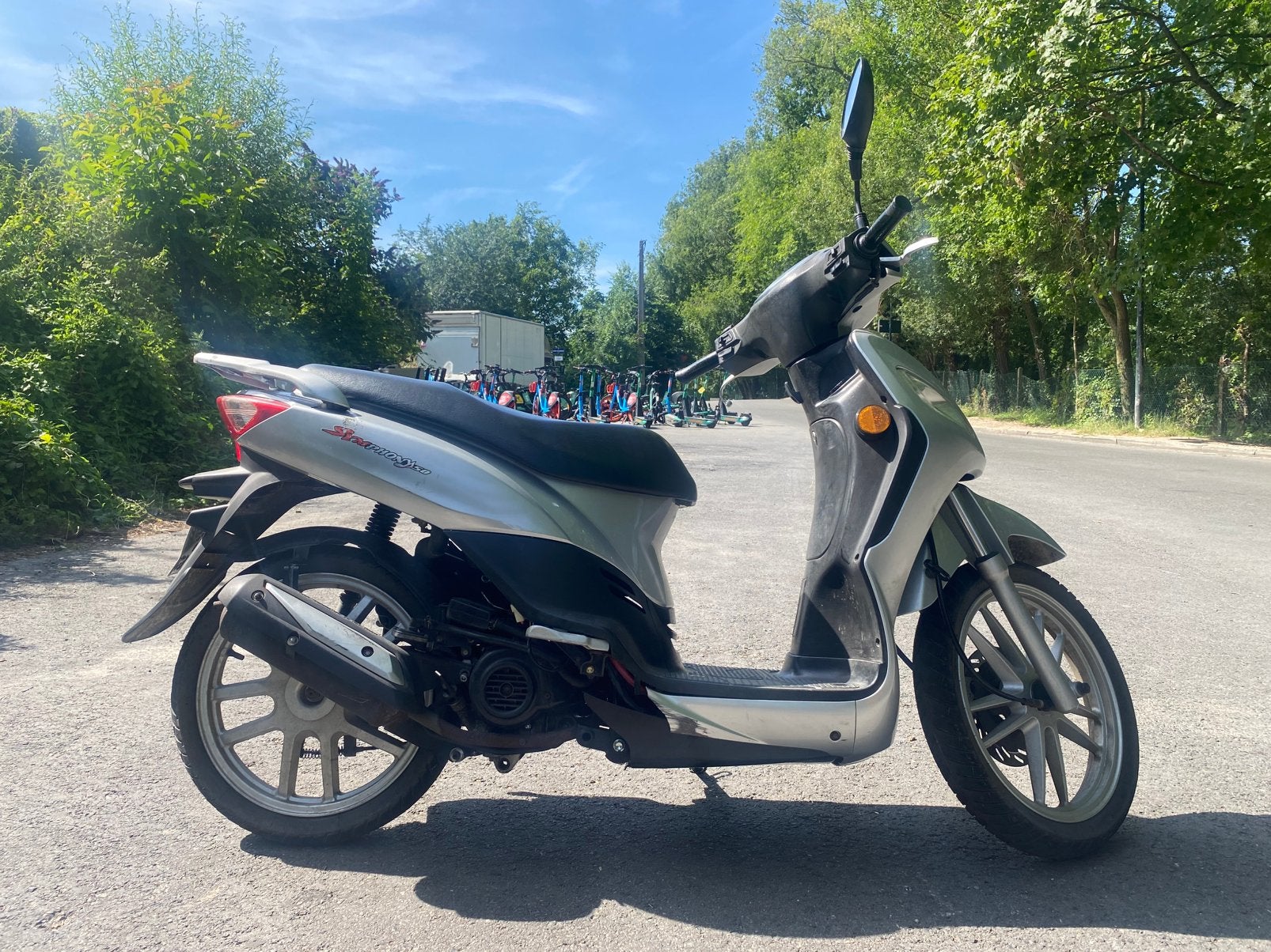 Sym symphonie, Vélos & Vélomoteurs, Scooters | SYM, Autres modèles, Comme neuf, Classe B (45 km/h), Enlèvement