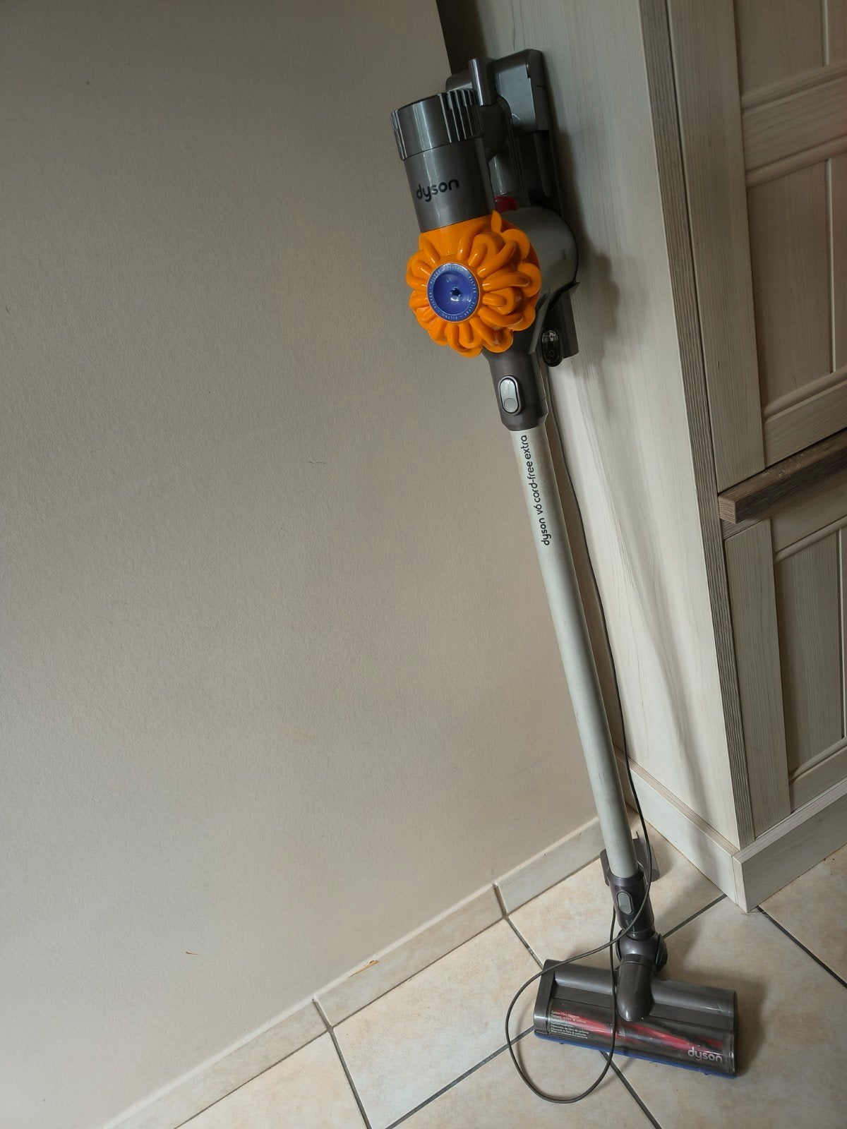 Dyson steelstofzuiger, Elektronische apparatuur, Ophalen, Steelstofzuiger, Dyson