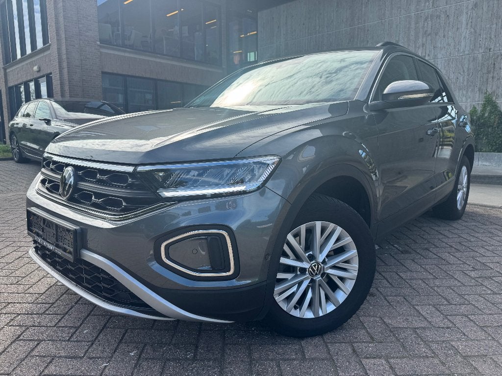 Volkswagen T-Roc, Autos, Argent ou Gris, Achat, Euro 6, Entreprise