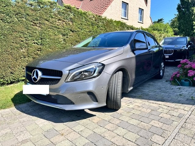 Mercedes A 180 D / AUTOMATIC/ XENON / 79000 KM !, 90 kW, Achat, Euro 6, Interruption de démarrage