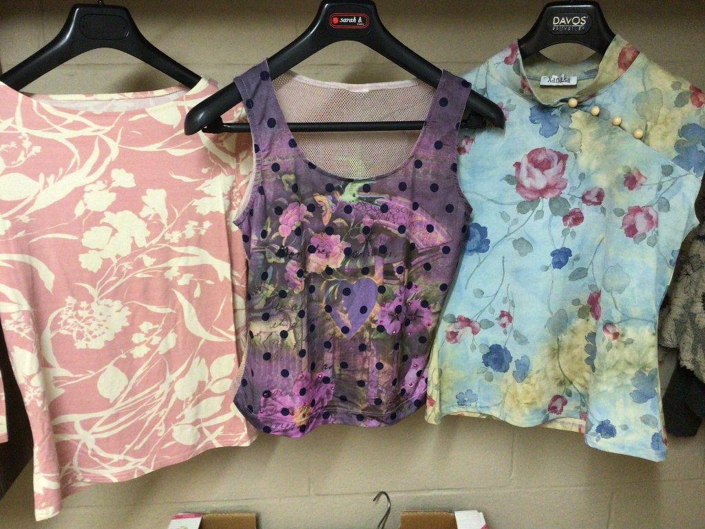 Lot 45 vêtements et accessoires, Enlèvement