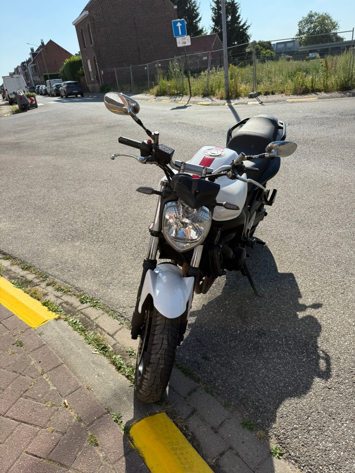 Fz6 S2 naked, Entreprise, Neuf