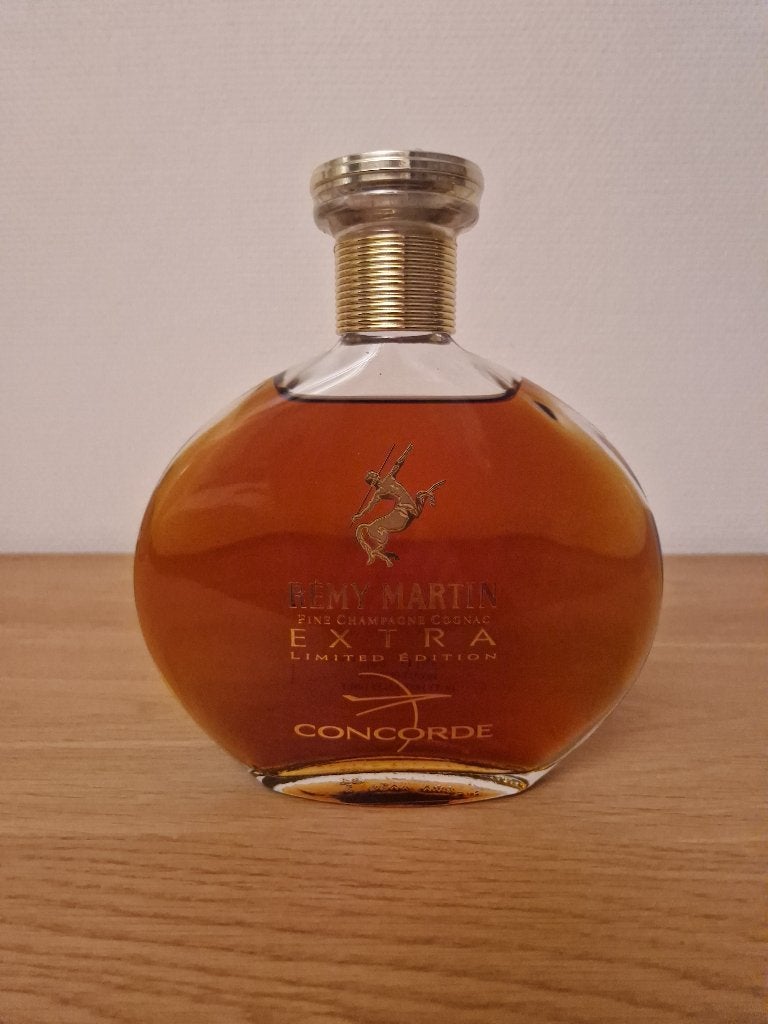 Cognac REMY MARTIN EXTRA Limited Edition CONCORDE - 35 cl, Neuf, Enlèvement ou Envoi, Pleine, Autres types