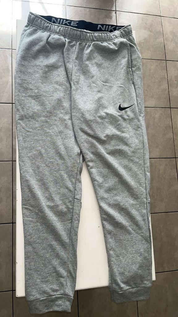 Bas nike taille Xl, Ophalen, Zo goed als nieuw