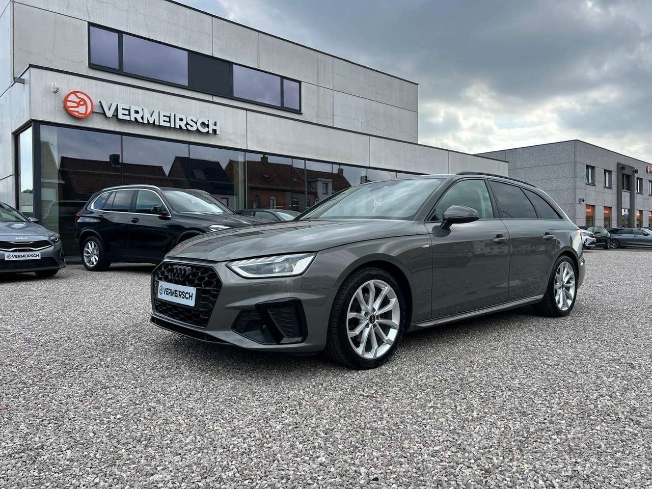 Audi A4 A4 Avant 35 TFSI Sport S tronic (EU6d-TEMP)*S-LINE*, Auto's, Zwart, 4 cilinders, 1984 cc, 0 kg