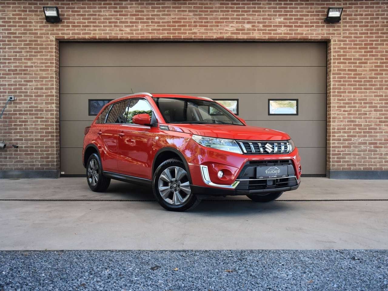 Suzuki Vitara 1.5 DUALJET HYBRID / GL / CARPLAY / GPS / CAM, Auto's, Suzuki, 75 kW, 0 min, Zwart, 0 kg