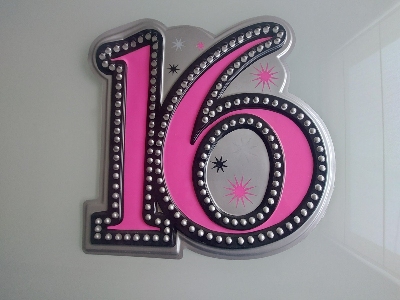 Decoratieve stukken verjaardag Sweet16, Ophalen, Zo goed als nieuw, Feestartikel