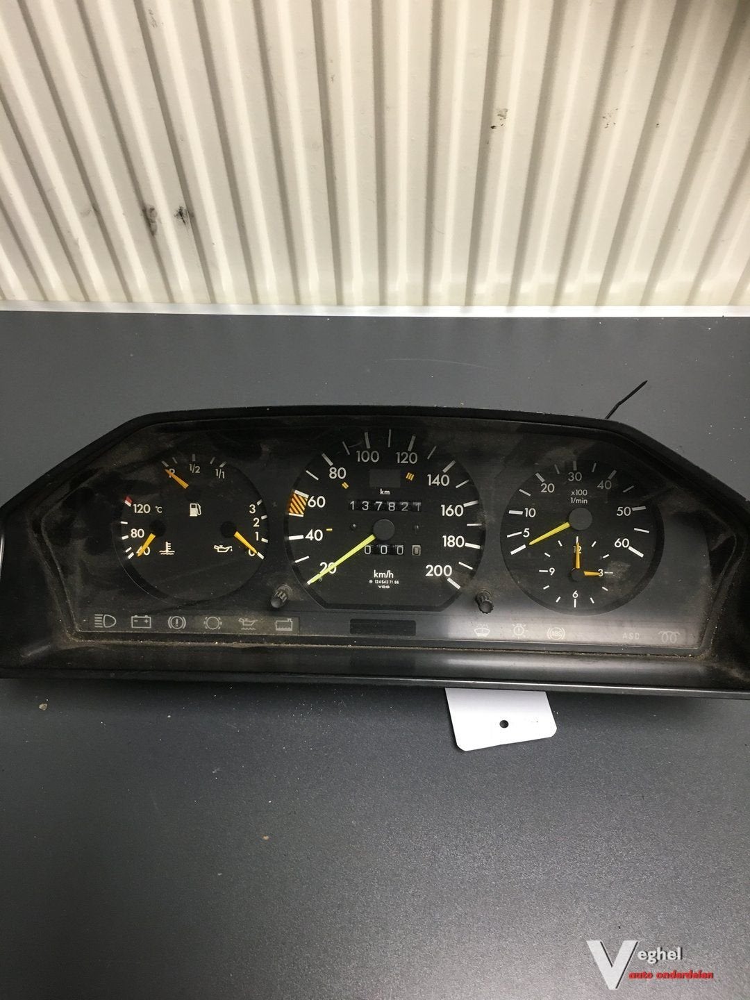 Mercedes W124  Diesel   124 542 7166   Km Tellerklok, Gebruikt, -, -, Ophalen of Verzenden