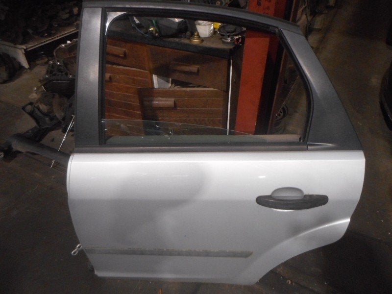 PORTE GAUCHE ARRIÈRE Ford Focus 2 (01-2004/09-2012), Autos : Pièces & Accessoires, Carrosserie & Tôlerie, Porte, Ford, Arrière