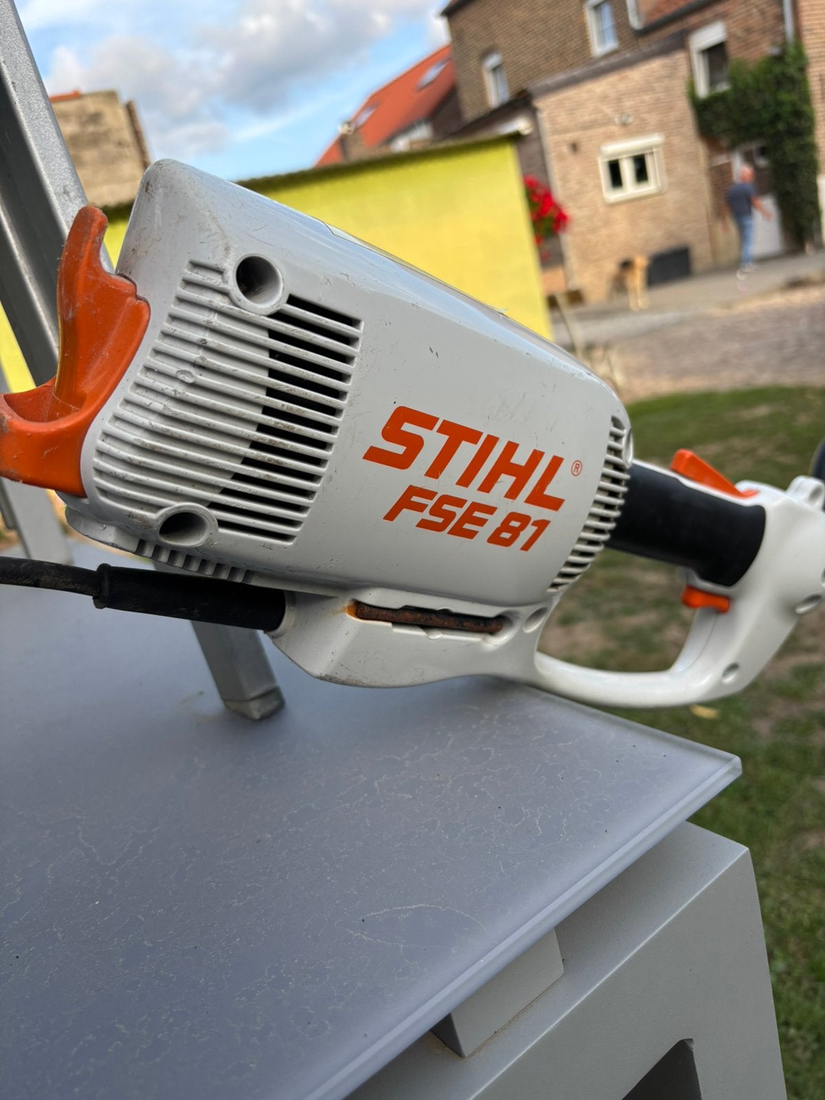 Stihl fse 81, Jardin & Terrasse, Enlèvement
