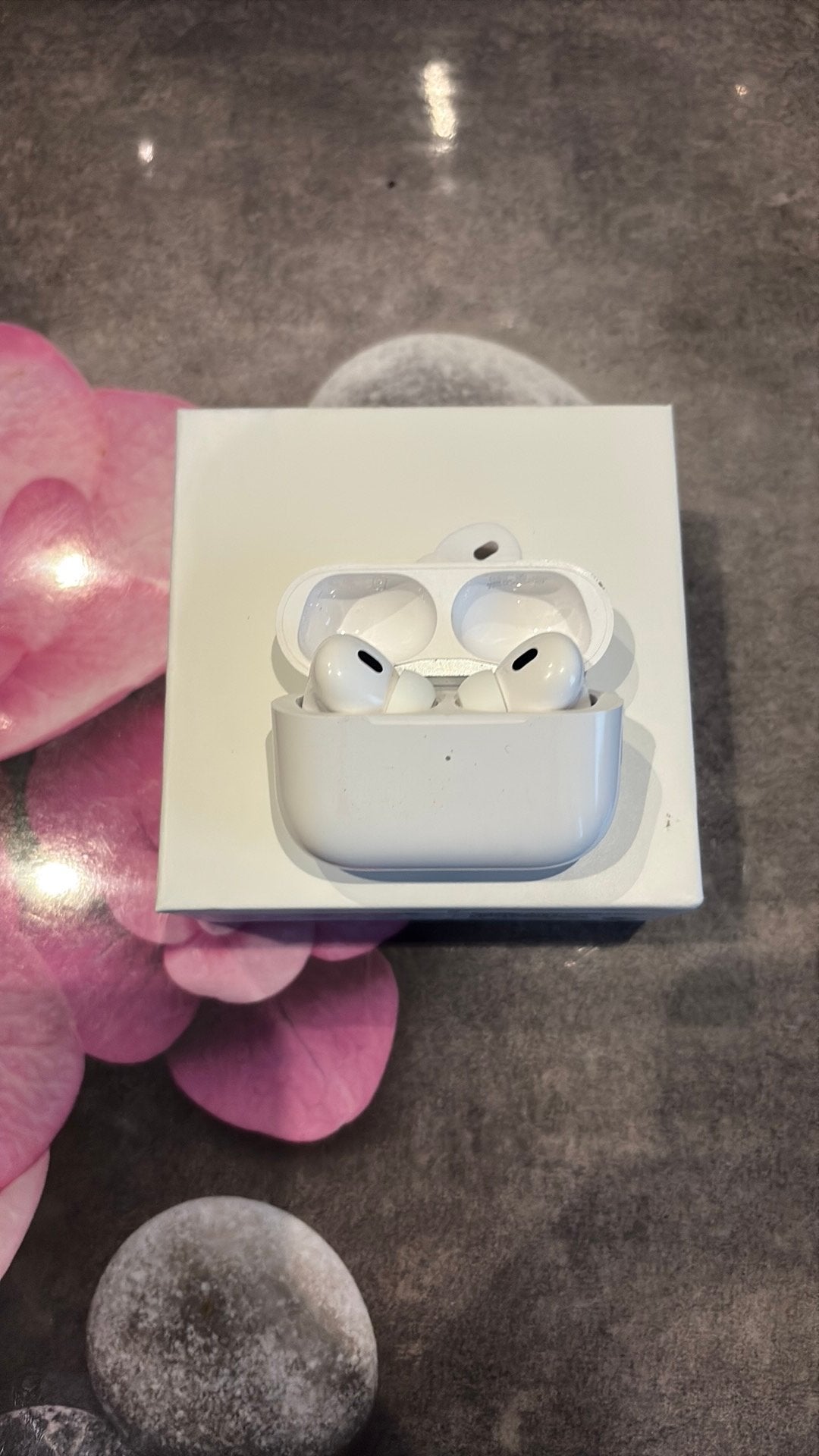 Airpods pro, Ophalen, In gehoorgang (in-ear), Zo goed als nieuw, Apple