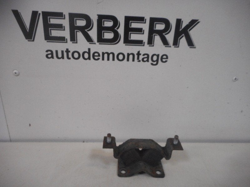 SILENT BLOC DE BOITE DE VITESSES Omega B (25 / 26 / 27), Opel, Opel Automobile GmbH, Utilisé, Kontakt-opel@opel.com